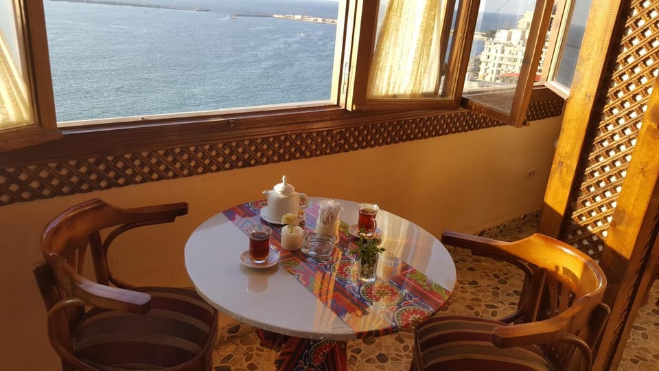 Dining area, Drinks
