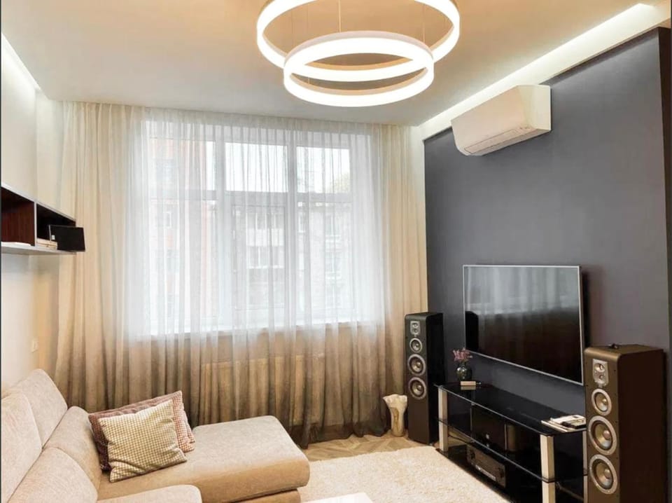 Most City area 2-bedroom Lux, Ekaterinoslav square Apartment in Dnipro