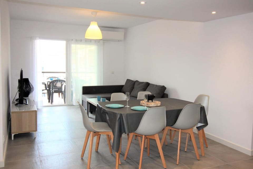 Global Immo 4075 PUIG 3-4 Apartment in Roses