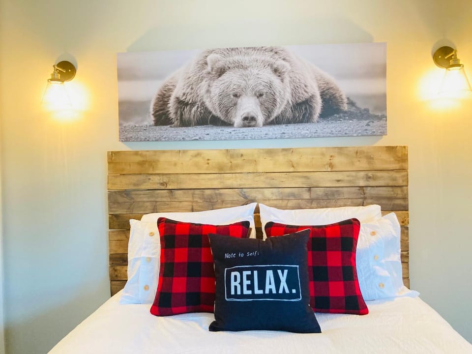 Blue Mountain Creekside Studio at North Creek Resort Apartment in Grey Highlands
