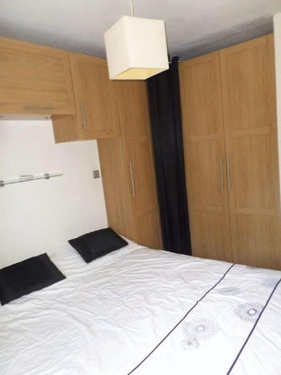 Modern 2 bedroom Penthouse with huge private roof top terrace,free parking and free WIFI Apartment in Benalmadena