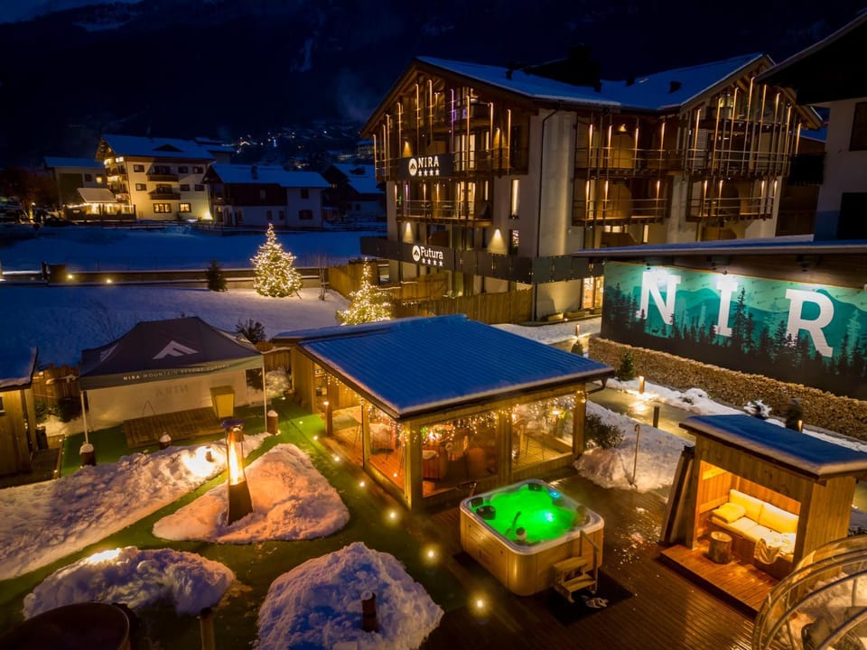 Spa and wellness centre/facilities, Swimming pool