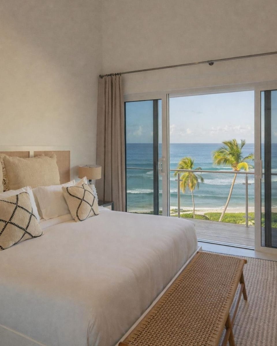 Bed, View (from property/room), Balcony/Terrace, Bedroom, Sea view