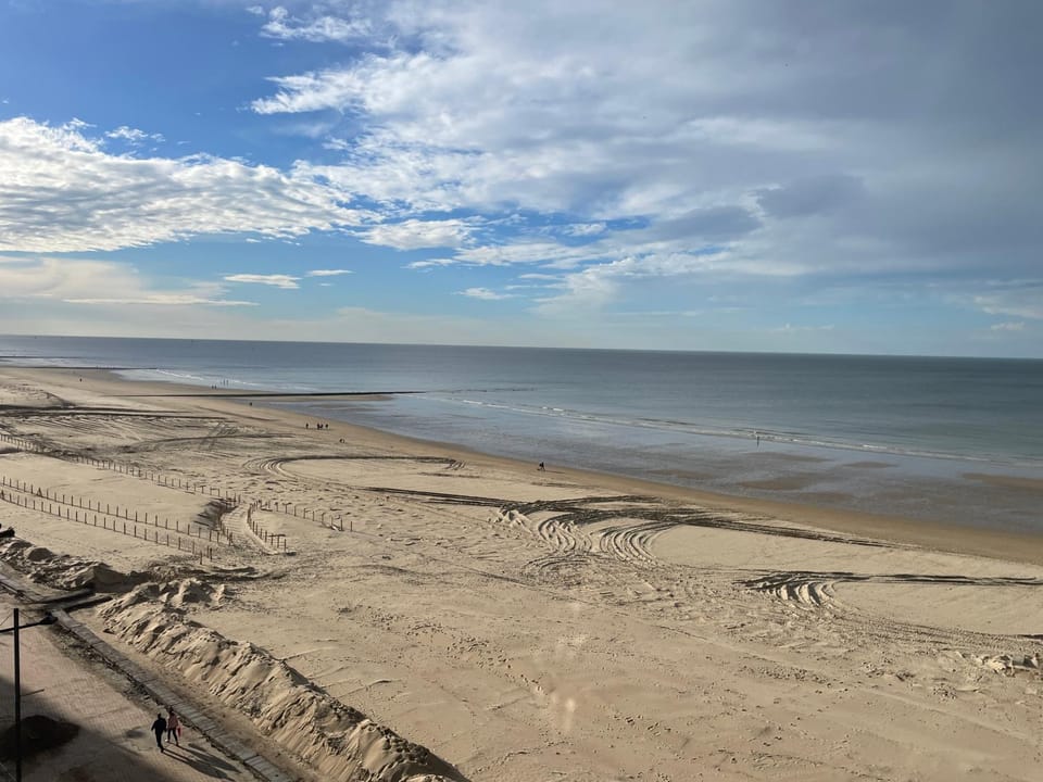 Zeedijk Westende Nautilus Apartment in Middelkerke