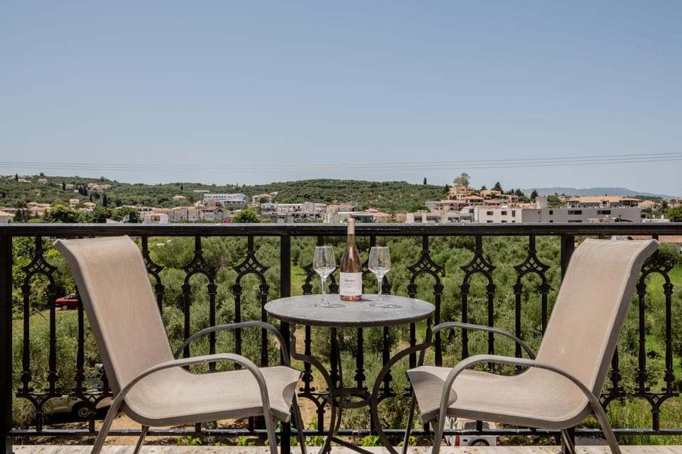 Natural landscape, View (from property/room), Dining area