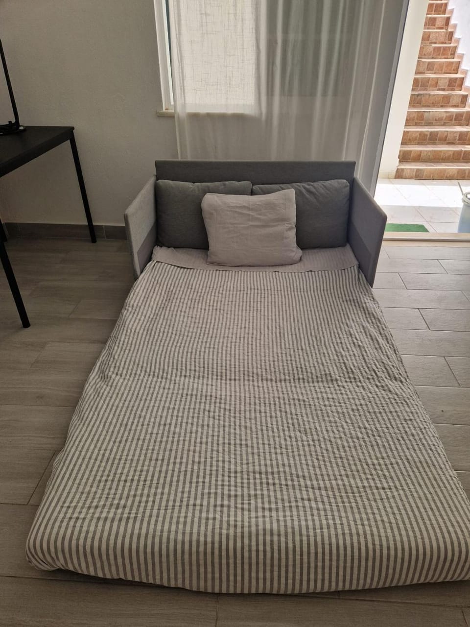 Travellers Guesthouse Bed and Breakfast in Lagos