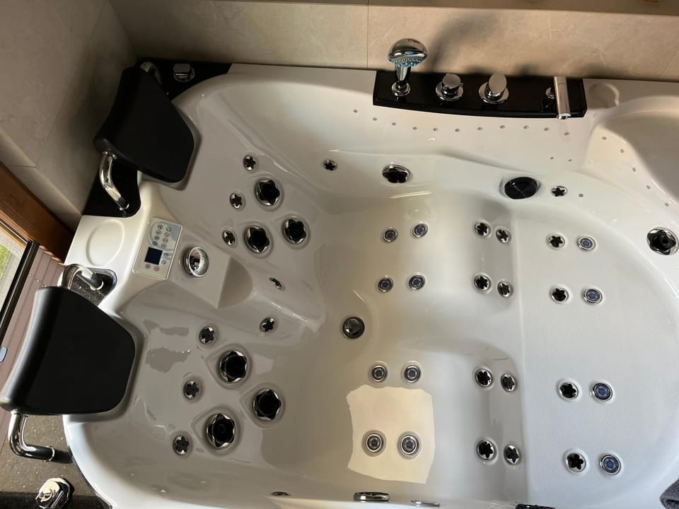 Jacuzzi Rakowicka Top Apartments Apartment in Krakow