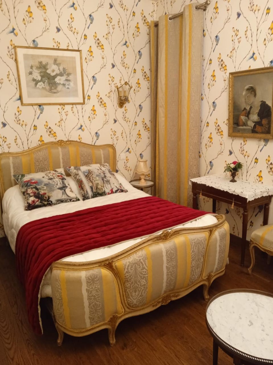 Chambre d'hôtes LA BELLE SAISON Apartment in Centre-Val de Loire