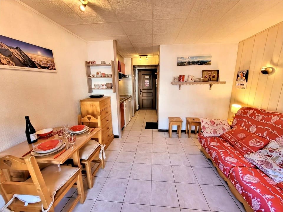 Studio au centre, proche pistes, idéal 2 personnes - FR-1-598-86 Apartment in Les Gets