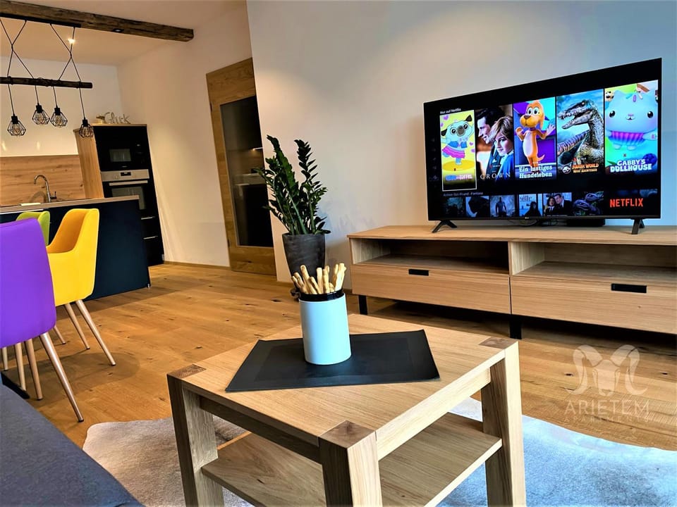 TV and multimedia, Living room