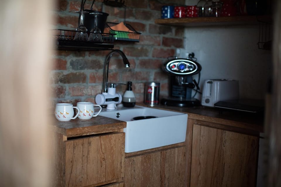 Coffee/tea facilities, Kitchen or kitchenette