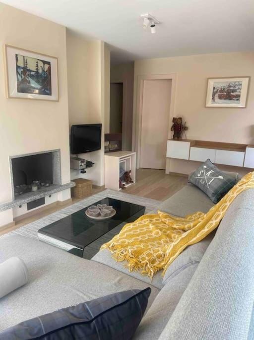 Clair Vue A3 near Télécabine by Jolidi Cabin in Nendaz