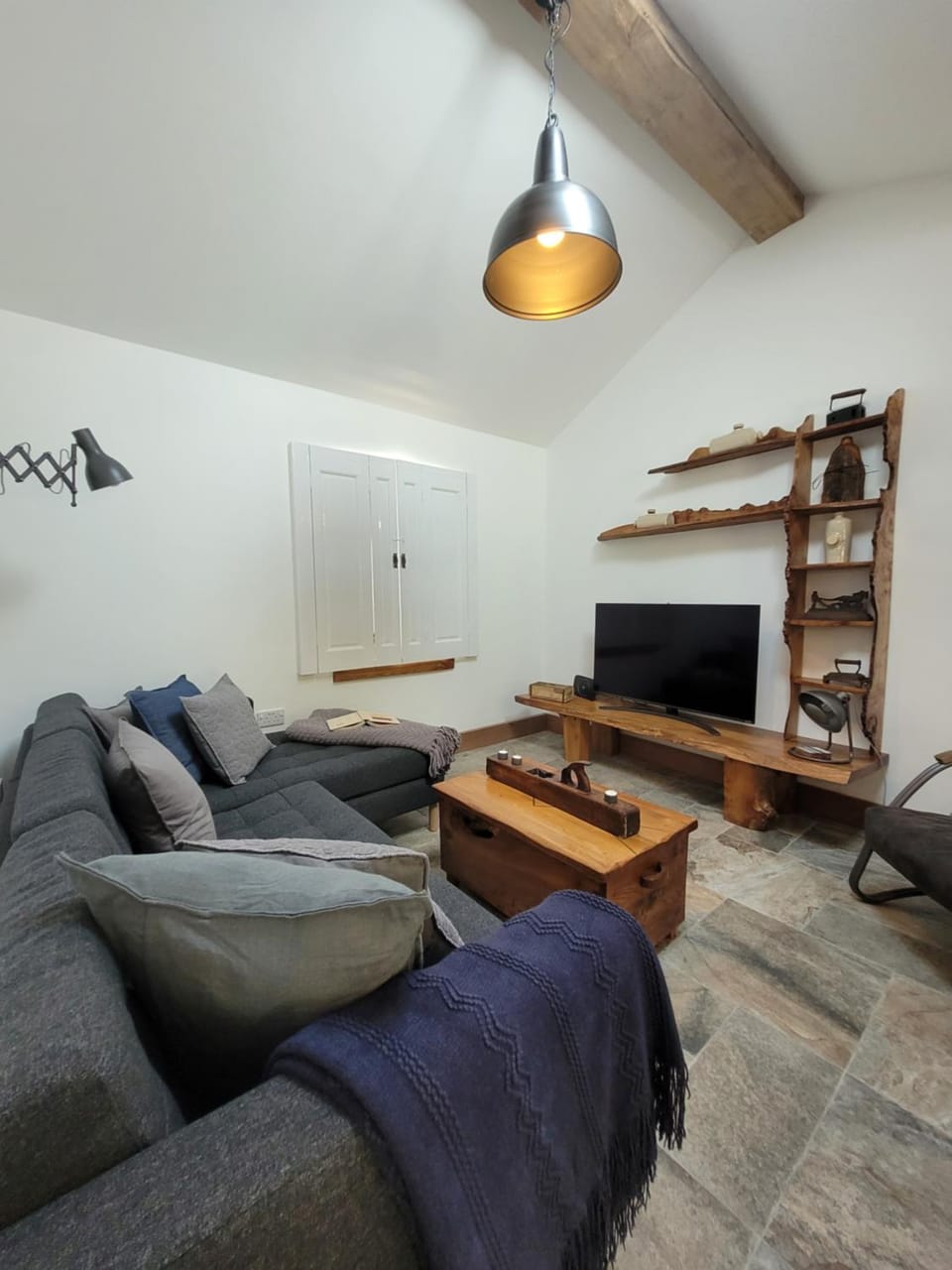 Communal lounge/ TV room, Living room, Seating area