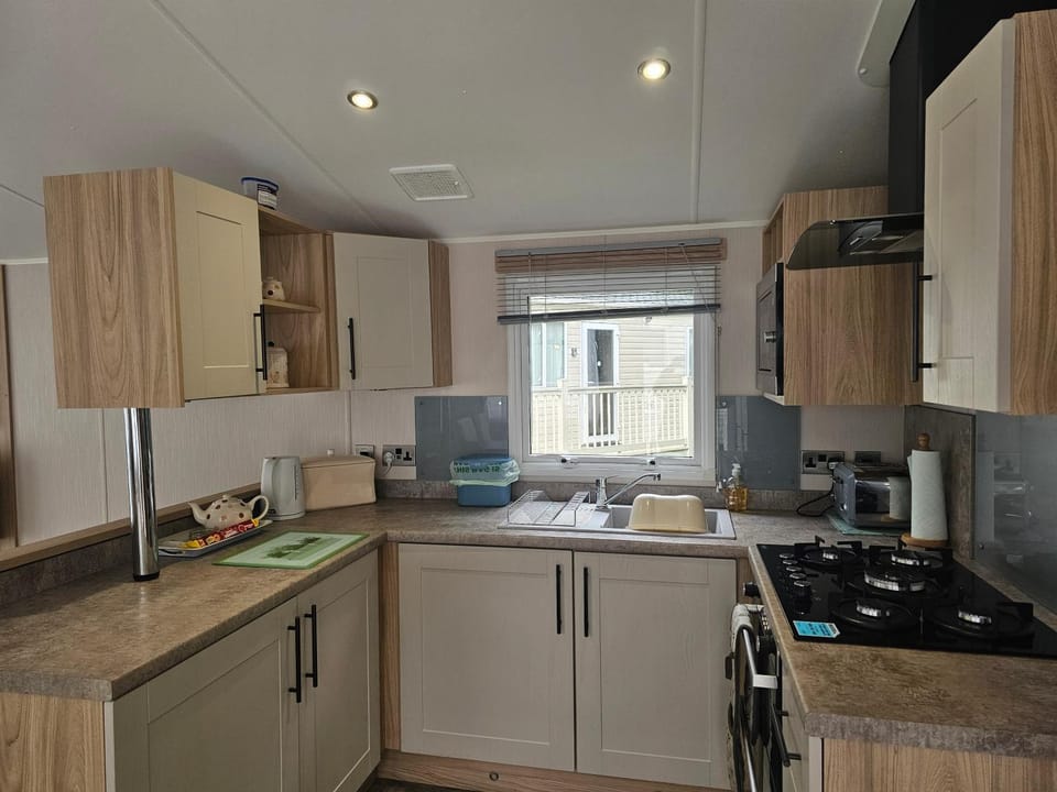 Mawgan Pads Trevella Crantock Campground/ 
RV Resort in Newquay