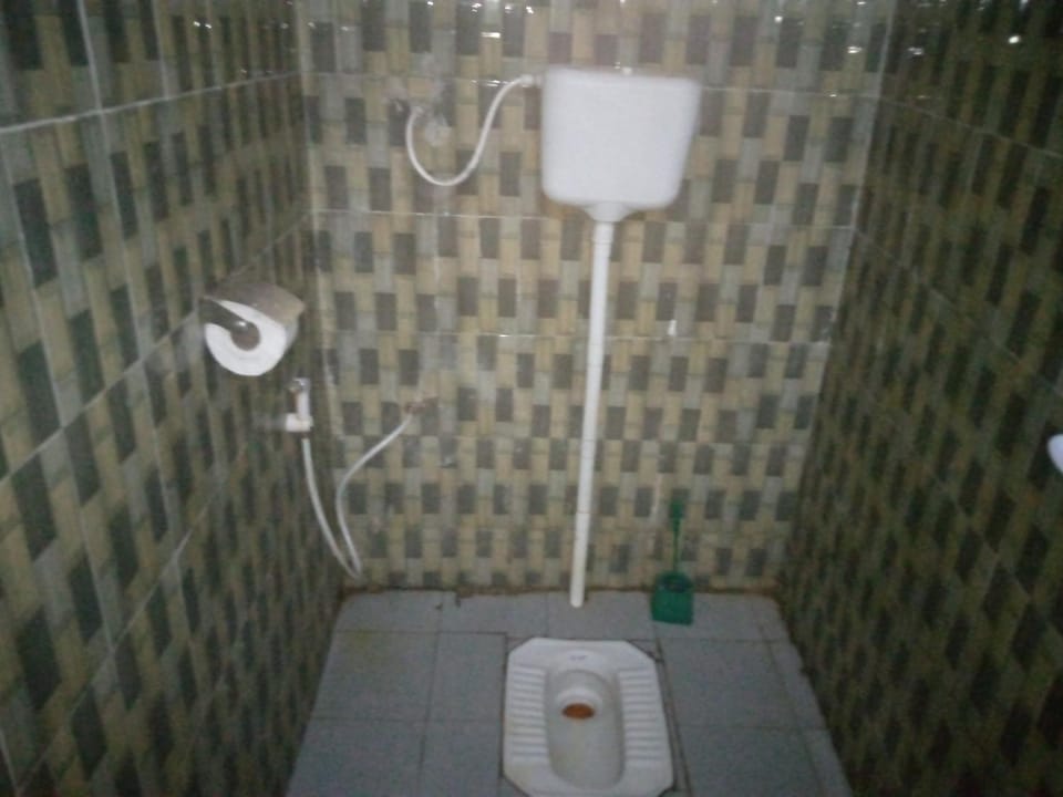 Kicec bar and guest house airport Hotel in City of Dar es Salaam