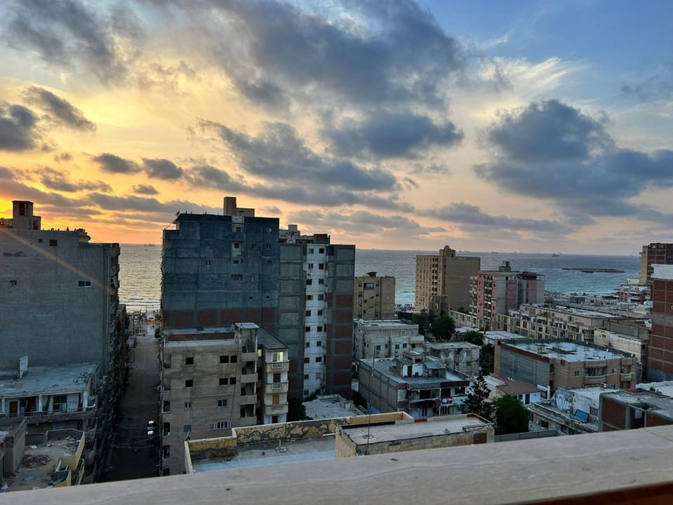 البيطاش شهر العسل مكيفه شقة فاخرة 3 غرف إطلالة بحر ساحرة Apartment in Alexandria Governorate