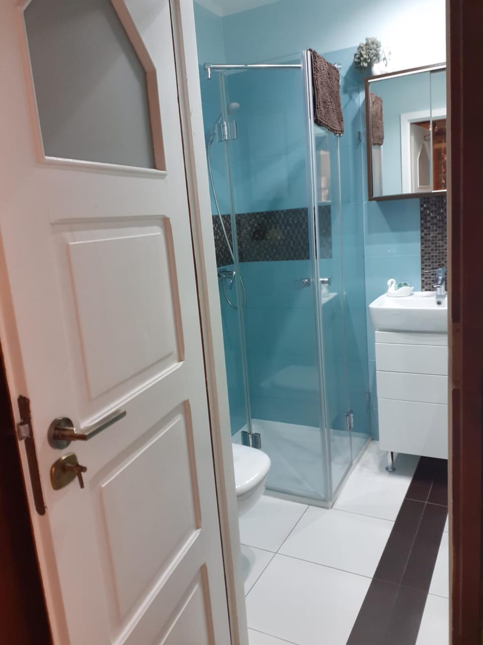 Shower, Bathroom