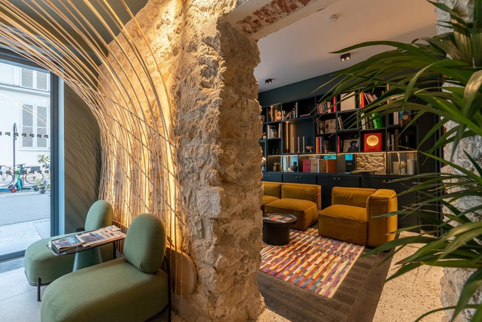 Living room, Lobby or reception