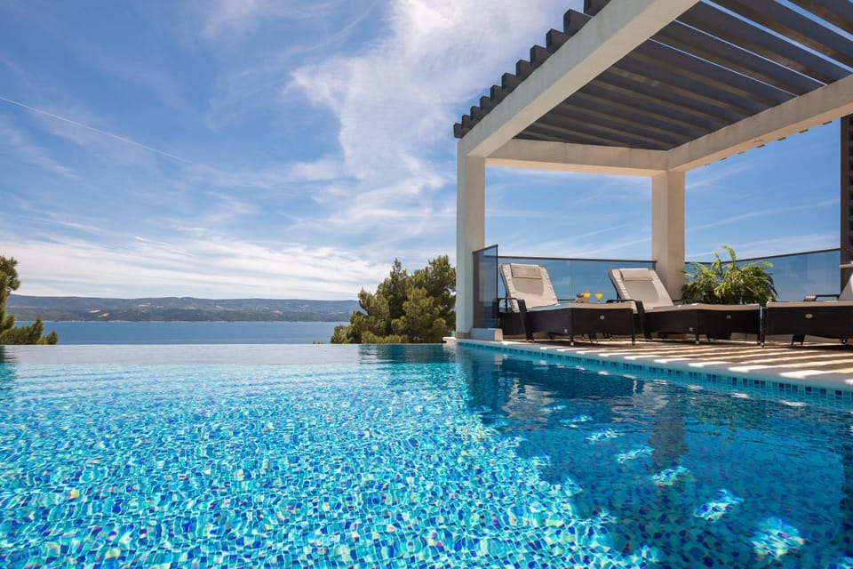 Patio, Day, Natural landscape, Balcony/Terrace, Pool view, Sea view, Swimming pool, Swimming pool, sunbed