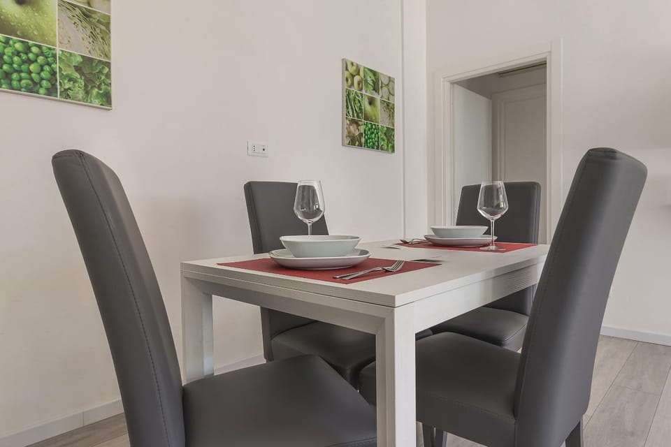 Dining area, Breakfast, Lunch, Dinner