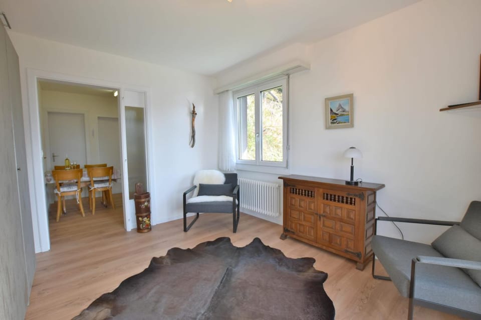 Waldesrand Matterhorn Apartment in Canton of Valais