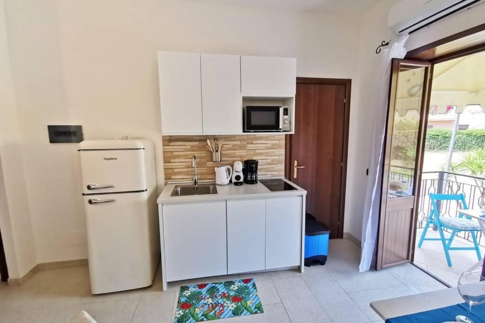 Loft Tropical - 100 metri dalla spiaggia di sabbia e dal mare Apartment in Fontane Bianche