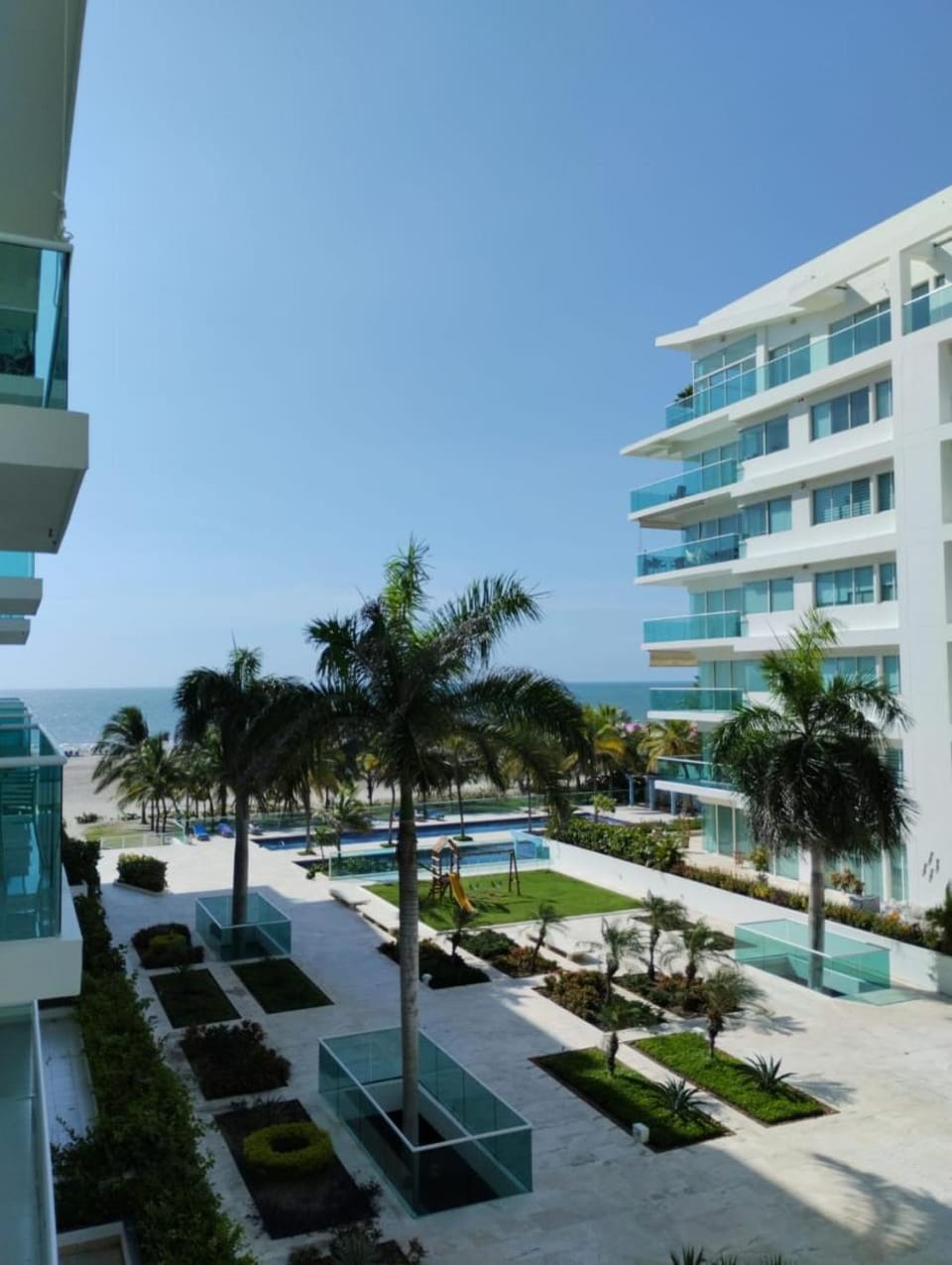 Day, Garden, Swimming pool