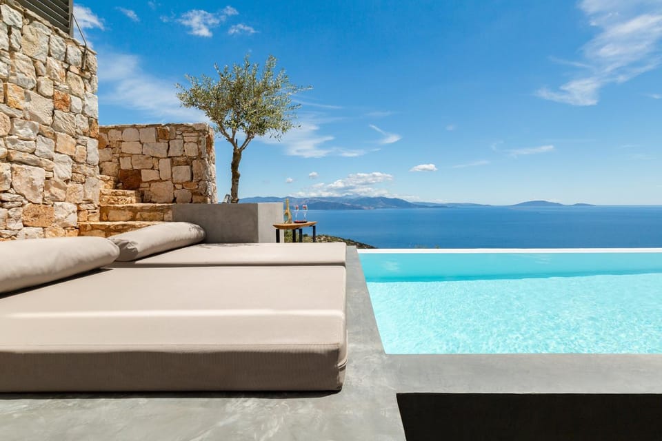 Sea view, Swimming pool