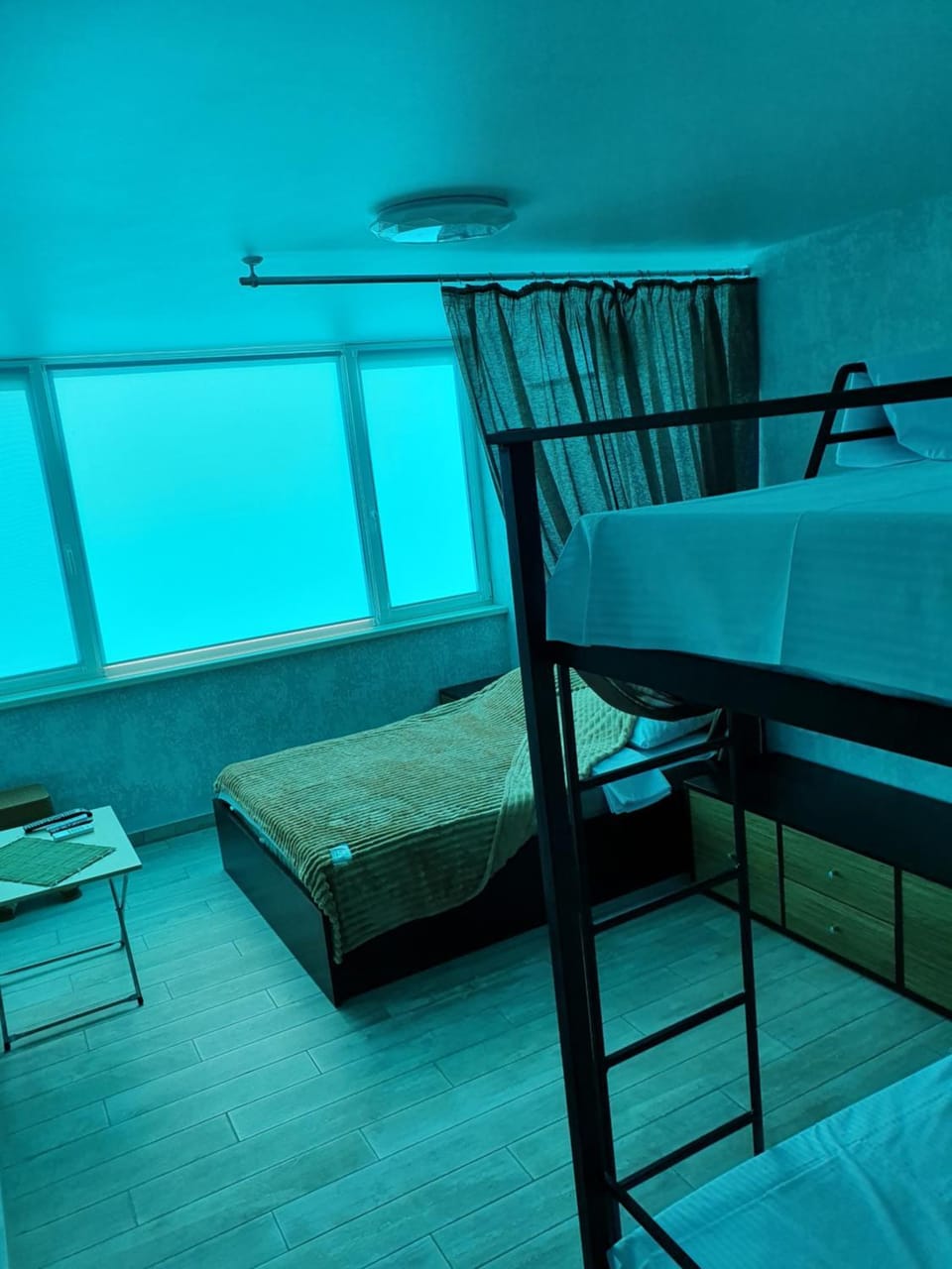 bunk bed