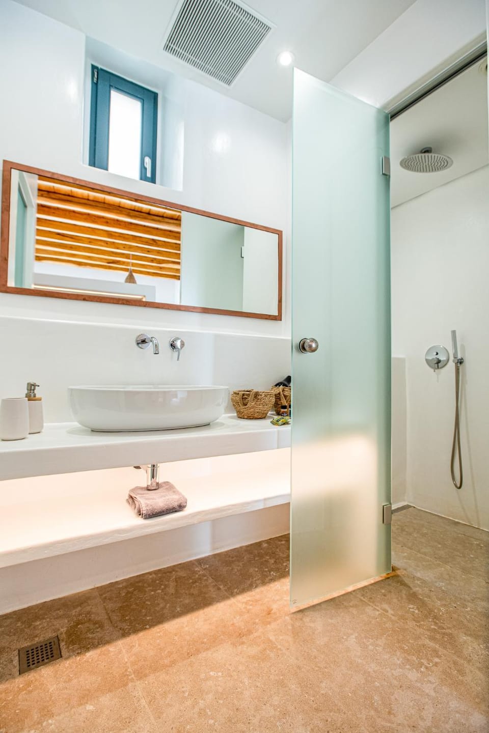 Shower, Bathroom, towels