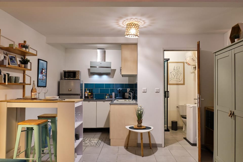 Studio Sérénité-La Roquette-Rue très calme Apartment in Arles