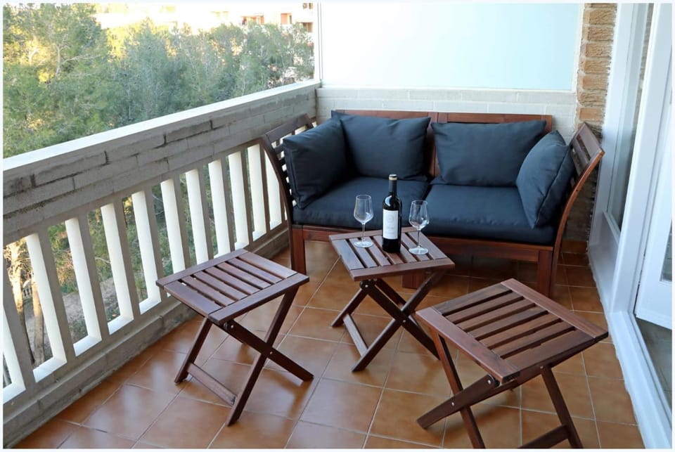 Excellent sea view, free parking, WiFi Apartment in Salou