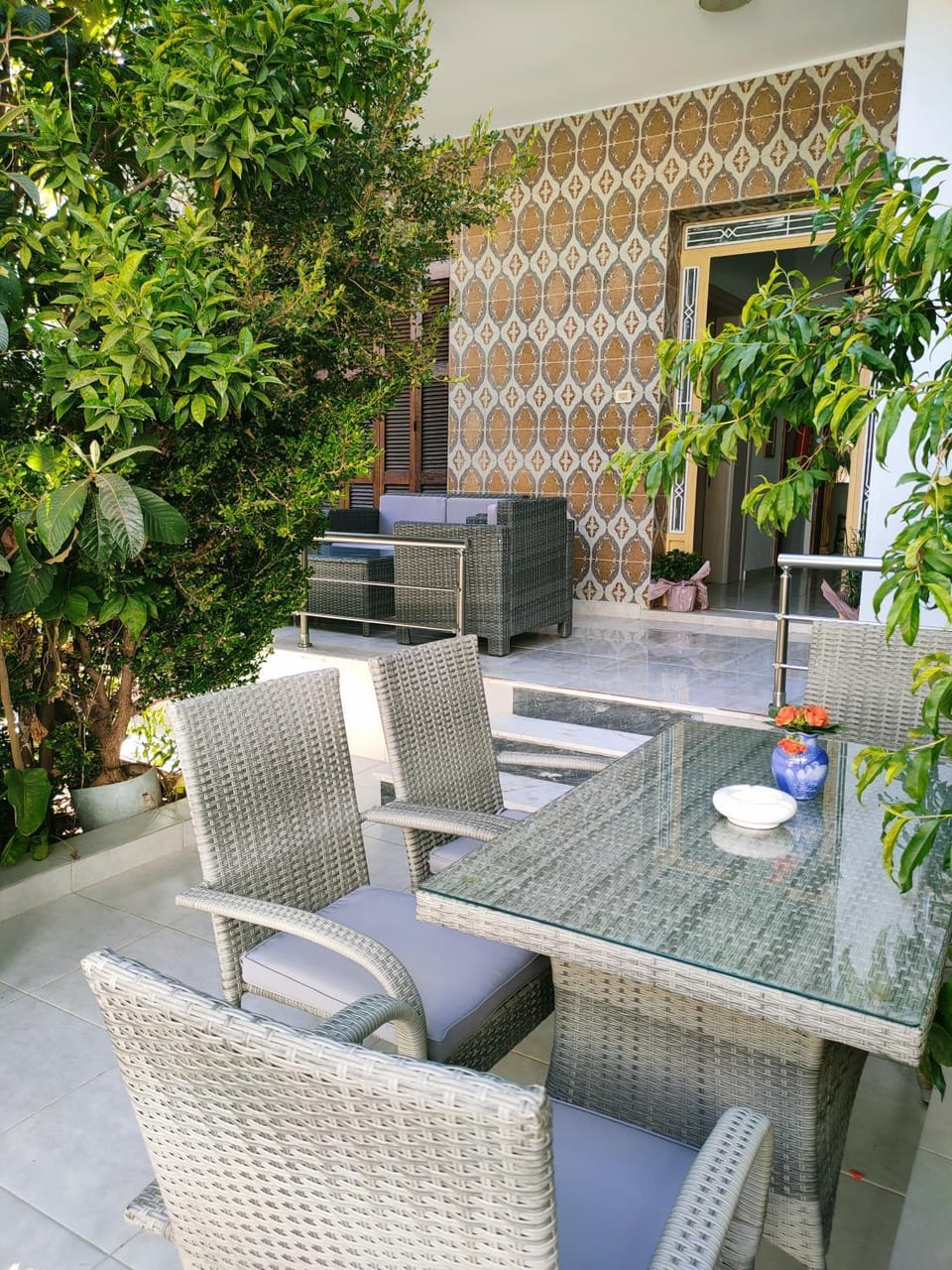 Seating area
