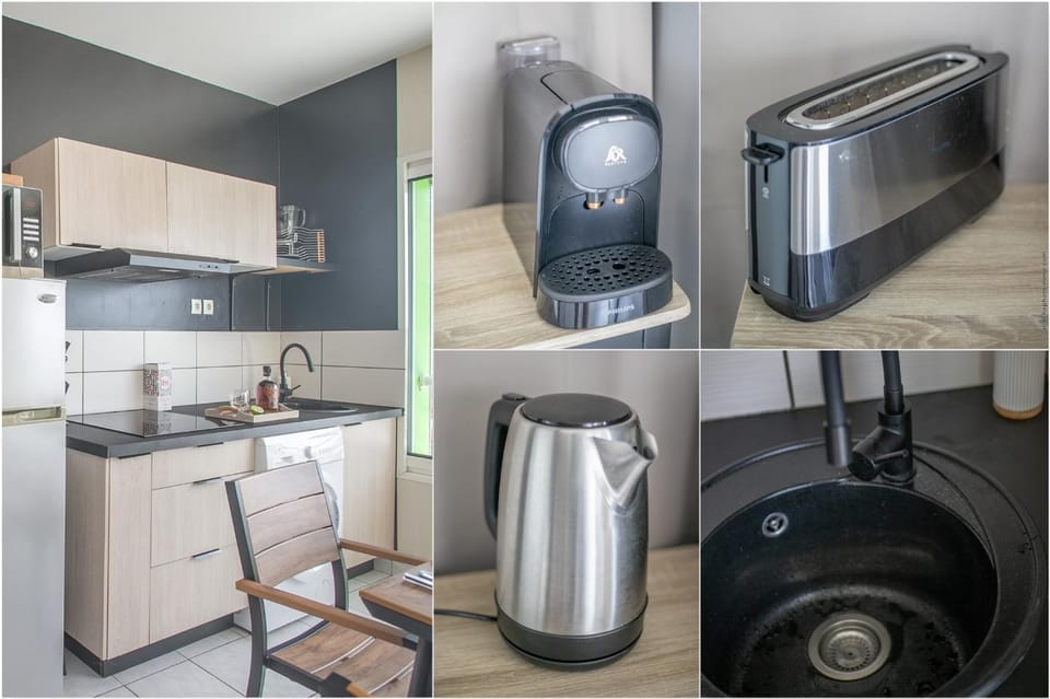 Kitchen or kitchenette, oven, stove, toaster, washing machine