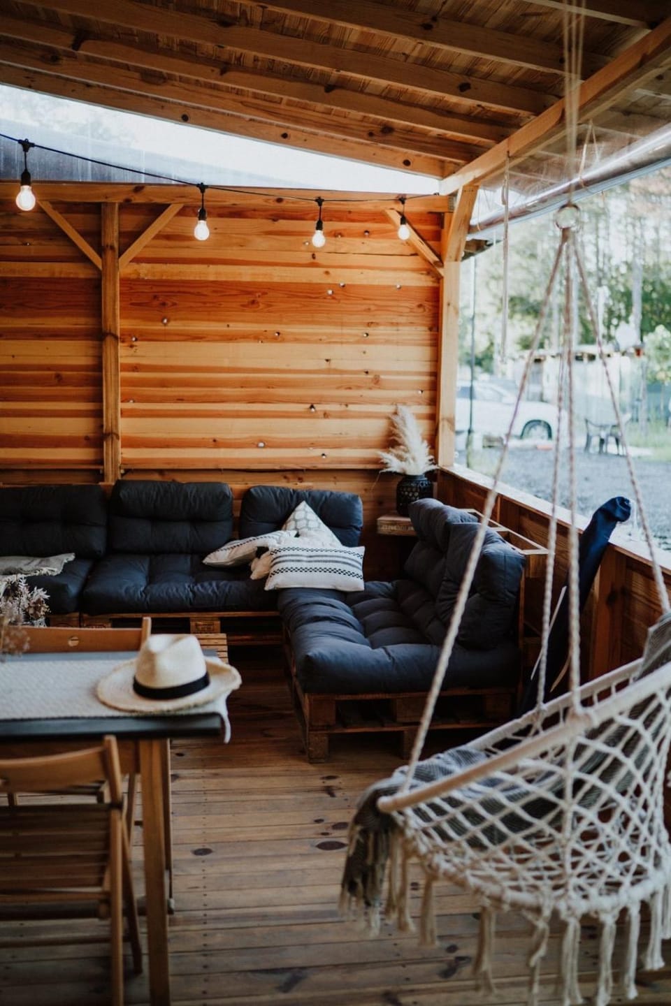 Patio, Day, Living room, Seating area