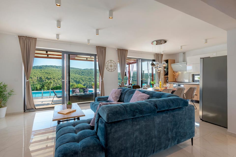 Villa LucaToni - heated pool Villa in Šibenik-Knin County, Croatia
