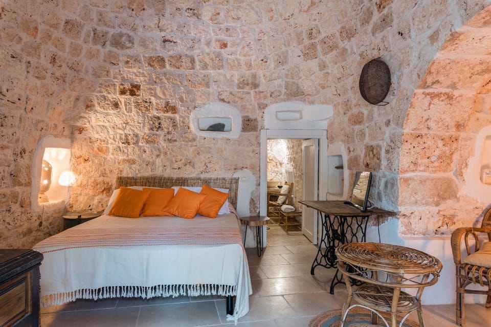 Trullo Cezanne sustainable and peaceful House in Province of Taranto