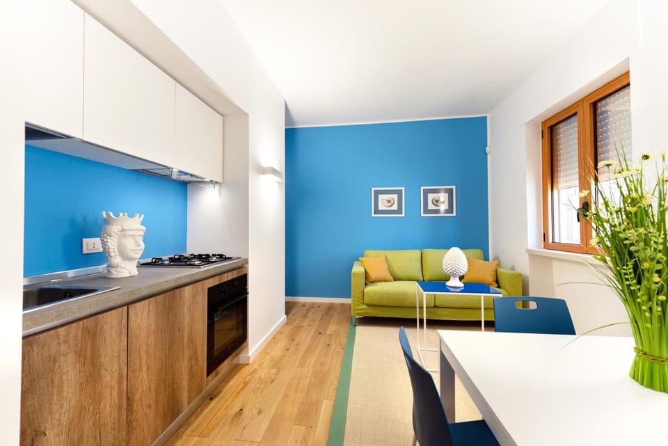 Living room, Dining area