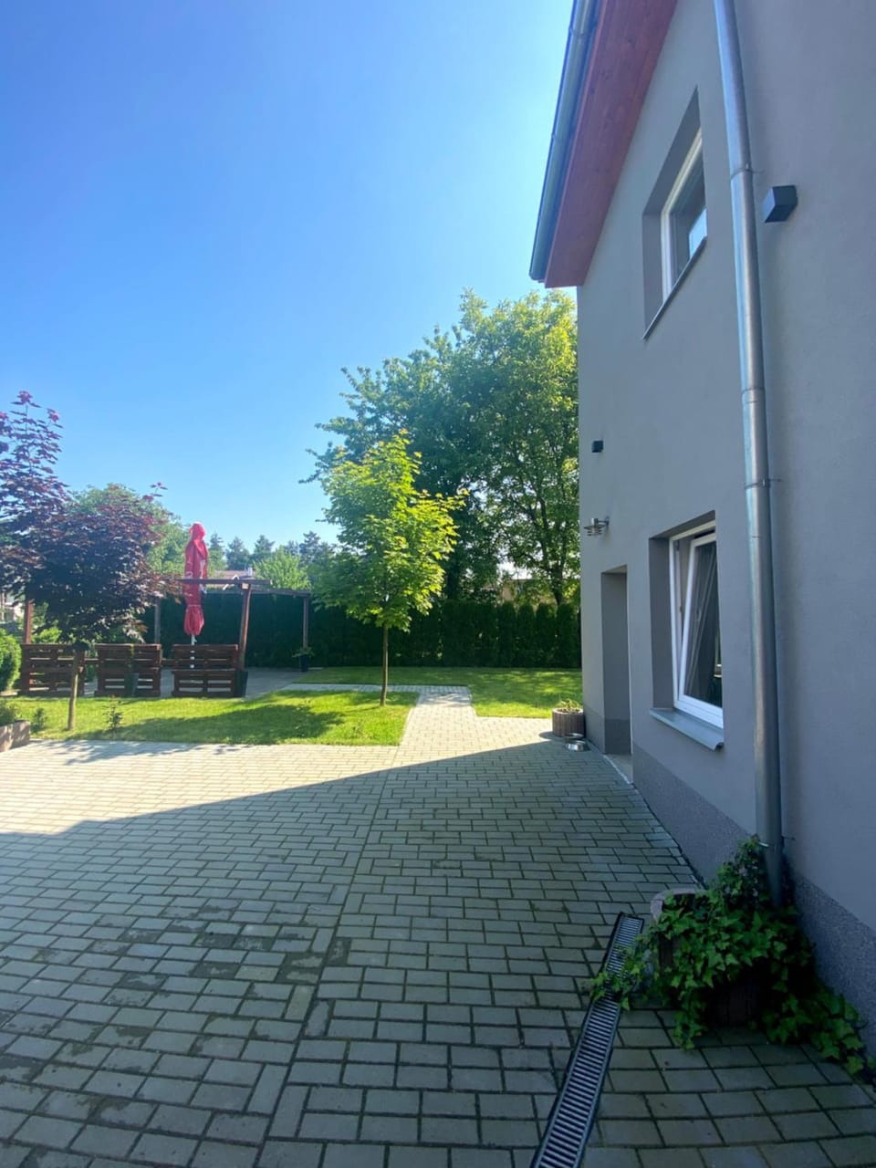 Property building, Garden, Garden view