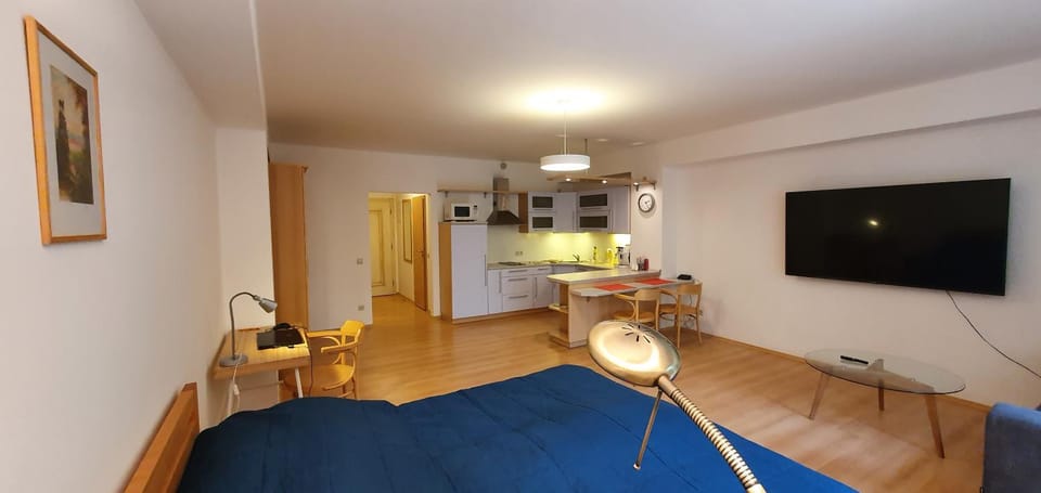 View (from property/room), Kitchen or kitchenette