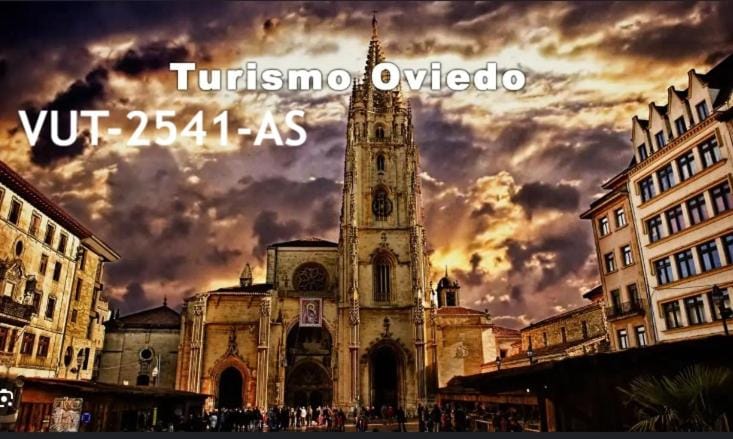 RESIDENCIAL SALESAs Apartment in Oviedo