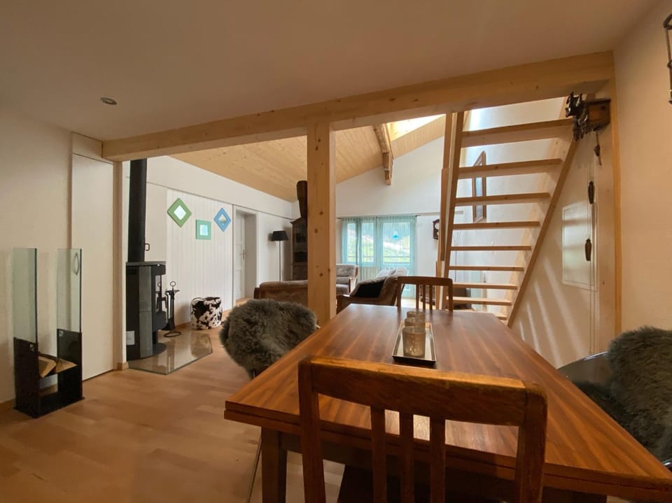 Living room, Dining area