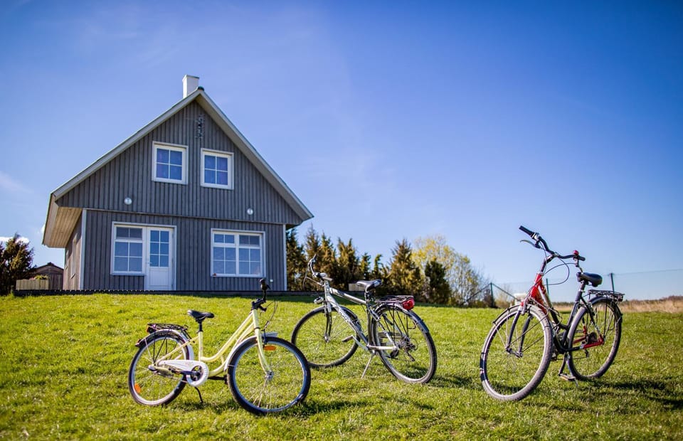 Facade/entrance, Spring, Day, Natural landscape, Summer, Garden, Balcony/Terrace, Cycling, Cycling, On site, Sea view