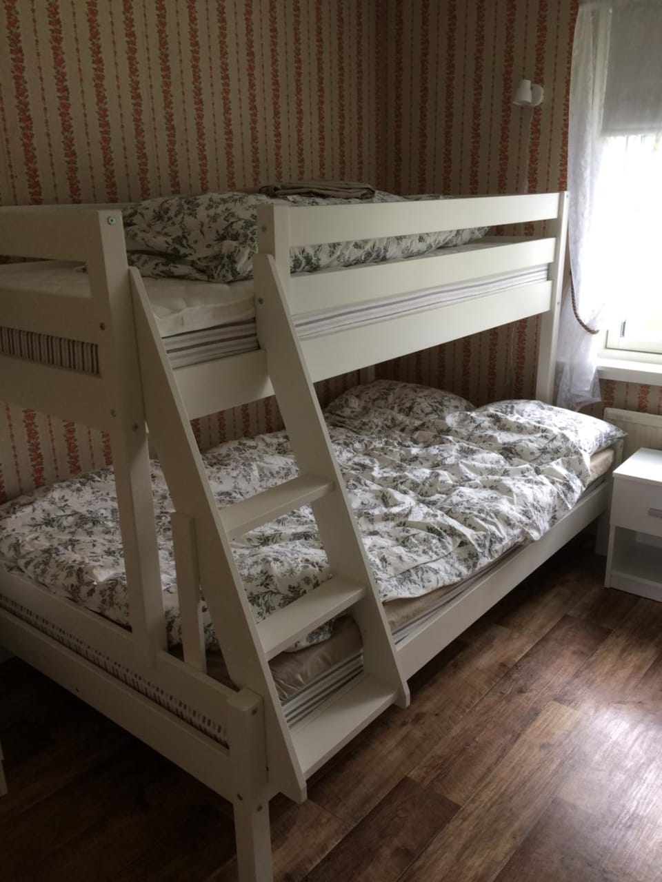 Bed, Photo of the whole room, Bedroom, bunk bed