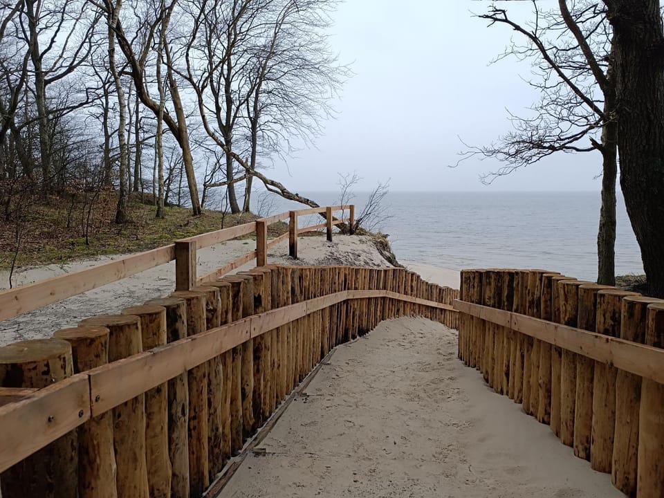 Szary domek nad jeziorem 2 SEA & LAKE House in West Pomeranian Voivodeship, Poland