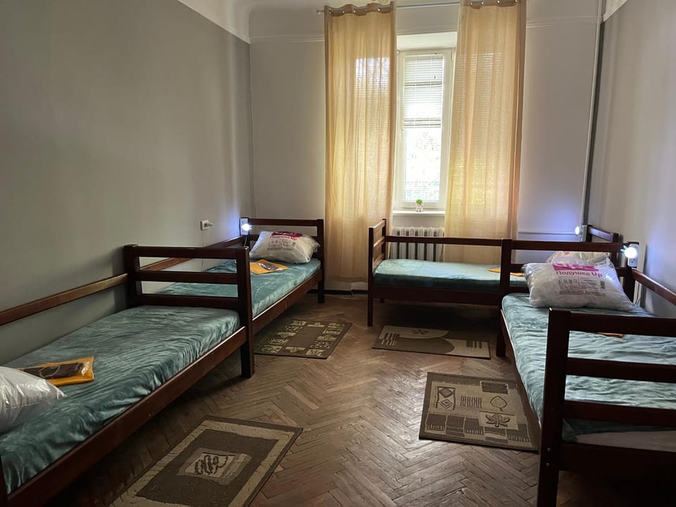 ArArAt-KLOVSKAYA HOSTEL-APARTMENTS KIEV Hostel in Kiev City - Kyiv