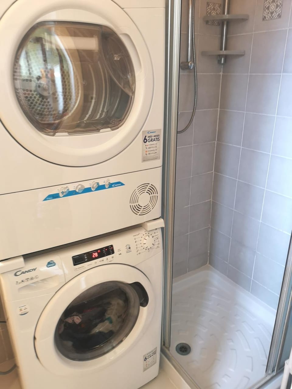 Shower, Bathroom, washing machine, dryer