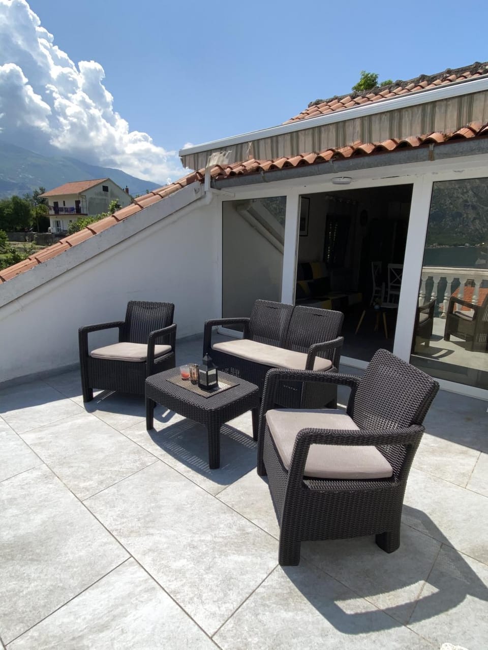 Natural landscape, View (from property/room), Balcony/Terrace, Seating area, Mountain view, Sea view, Sea view, Sunrise, Sunset