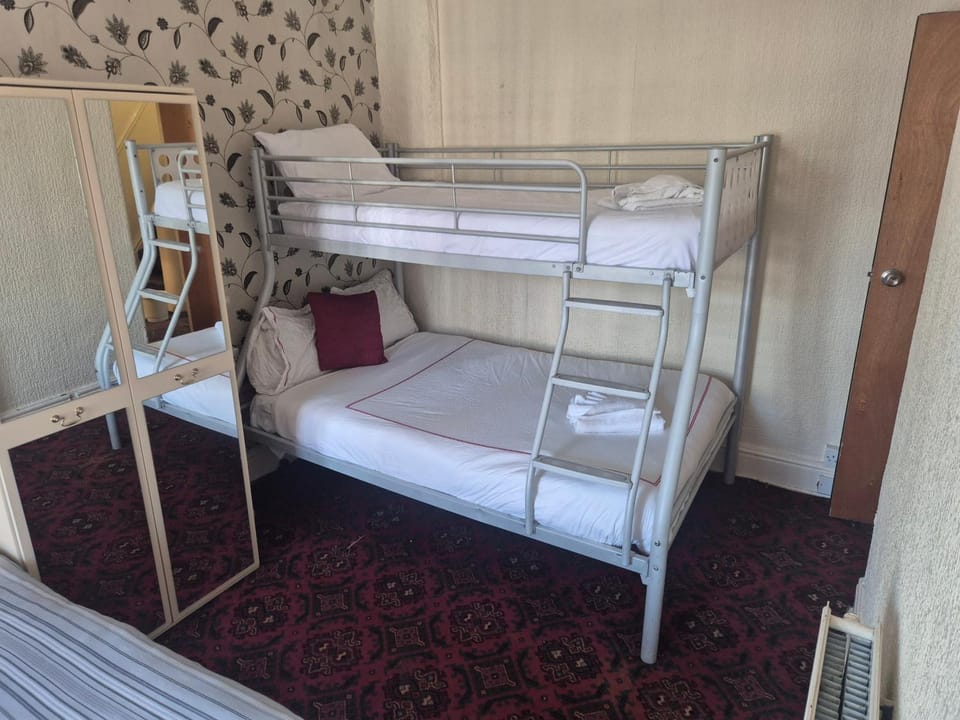 White Moon Hotel Bed and Breakfast in Blackpool