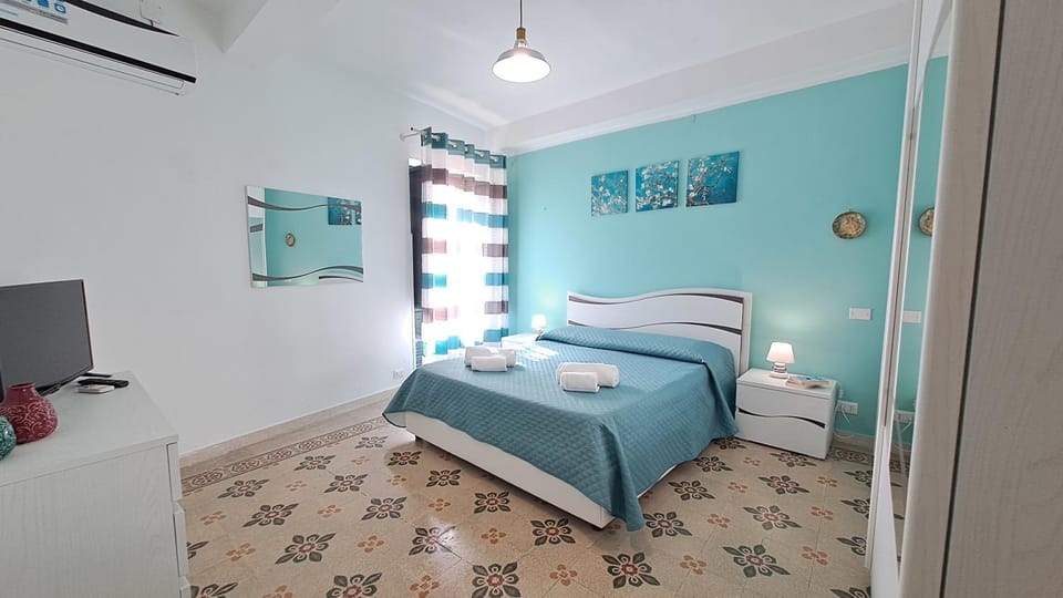 Sky Apartment by Casa in mente Apartment in Cefalu